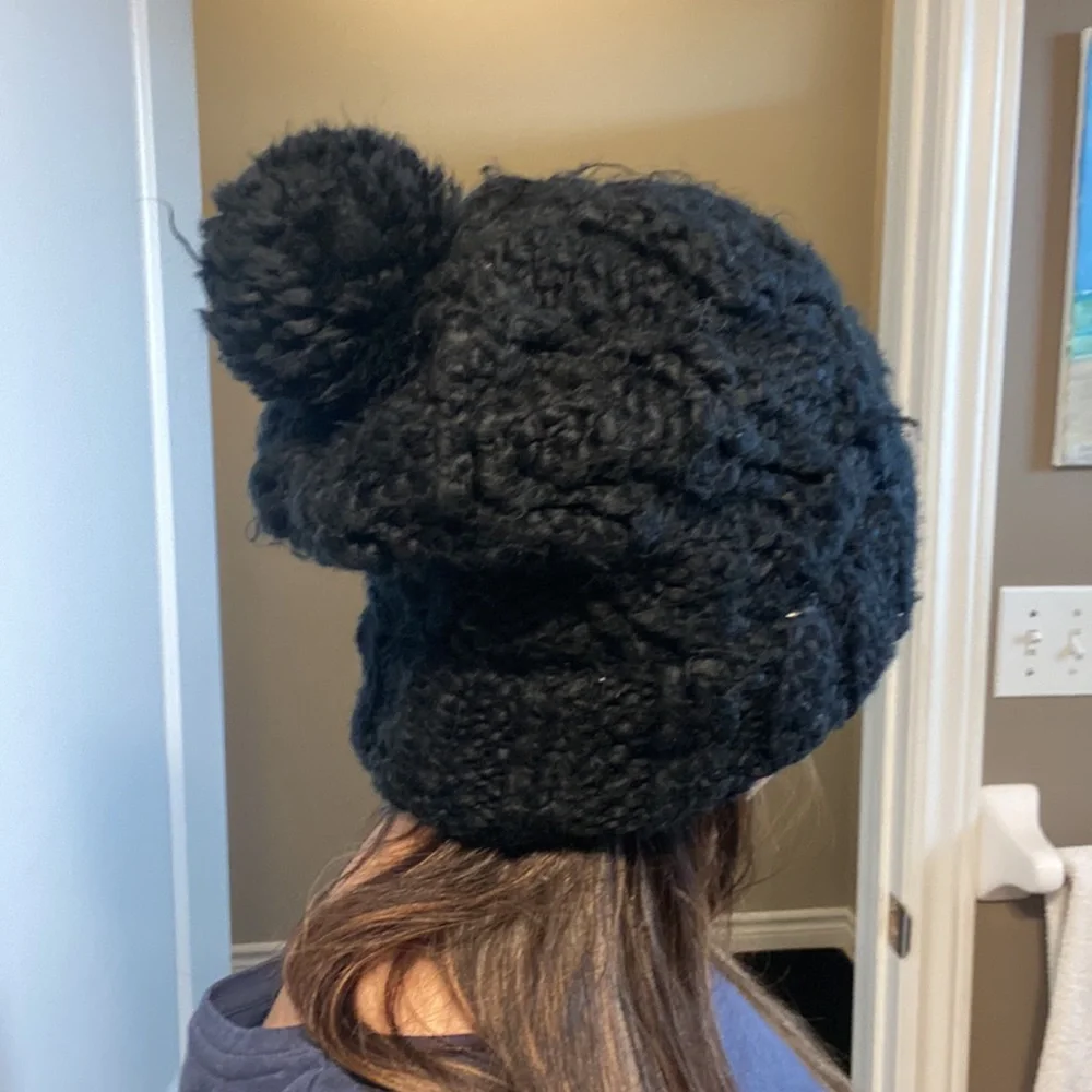 Toque - Picture 5 of 5